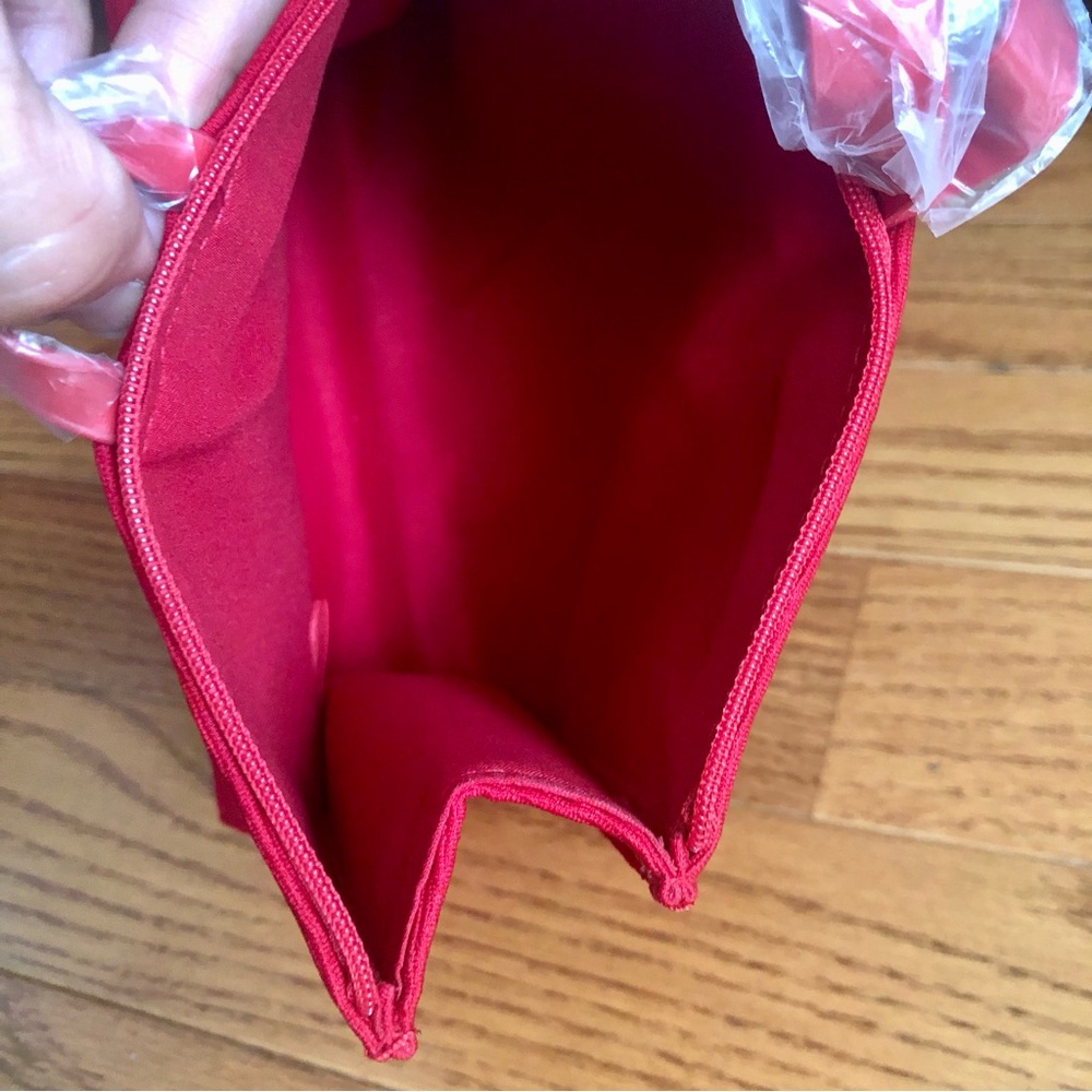 Giorgio Armani Engine Red Textured Recycled Plastic Zip Cosmetic Pouch NWT - Picture 4 of 10